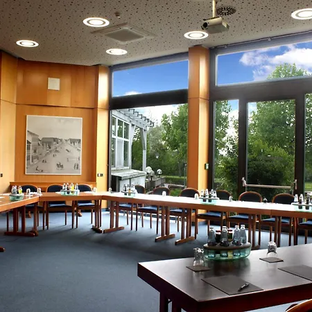 Parkhotel Altmuehltal מלון 4*