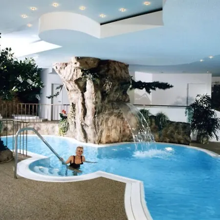 Parkhotel Altmuehltal מלון גונצנהאוזן