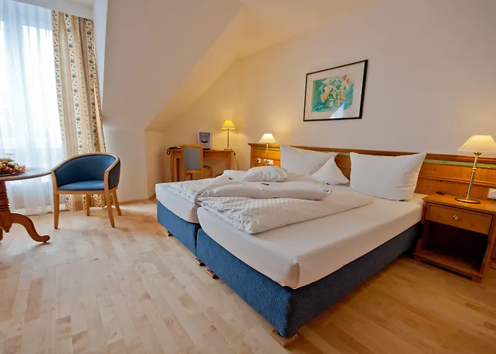 Parkhotel Altmuehltal מלון