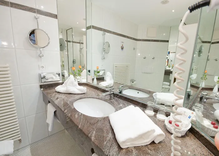 מלון Parkhotel Altmuehltal