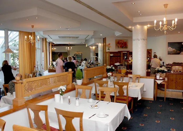 Parkhotel Altmuehltal מלון גונצנהאוזן