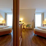 Ξενοδοχείο Parkhotel Altmuehltal 4*