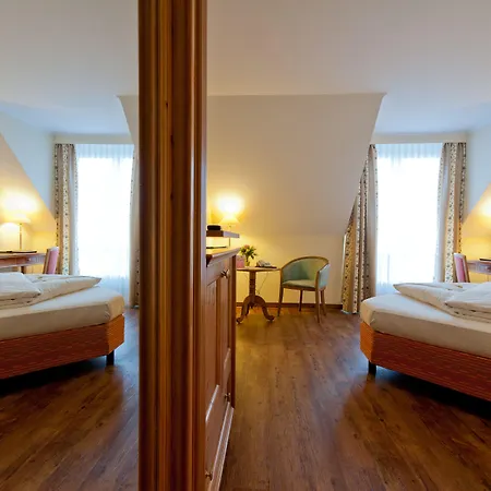 Hotel Parkhotel Altmuehltal 4*