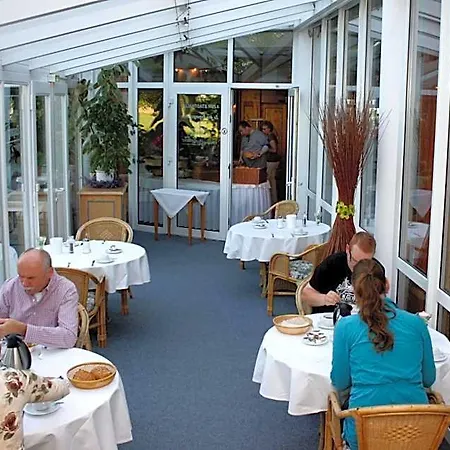 Parkhotel Altmuehltal מלון 4*
