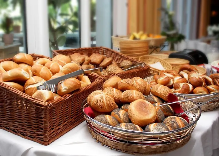 Hotel Parkhotel Altmuehltal 4*